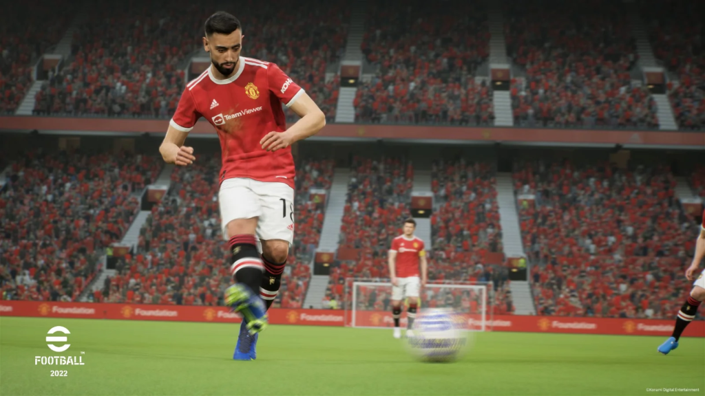 Bruno Fernandes shoots a shot in eFootball 22